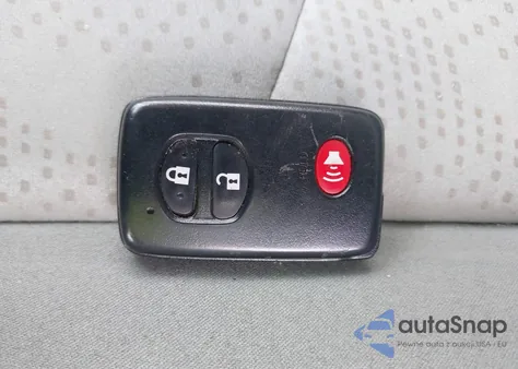 2013 Toyota Prius V Three from USA, damaged, VIN JTDZN3EU8D3216348